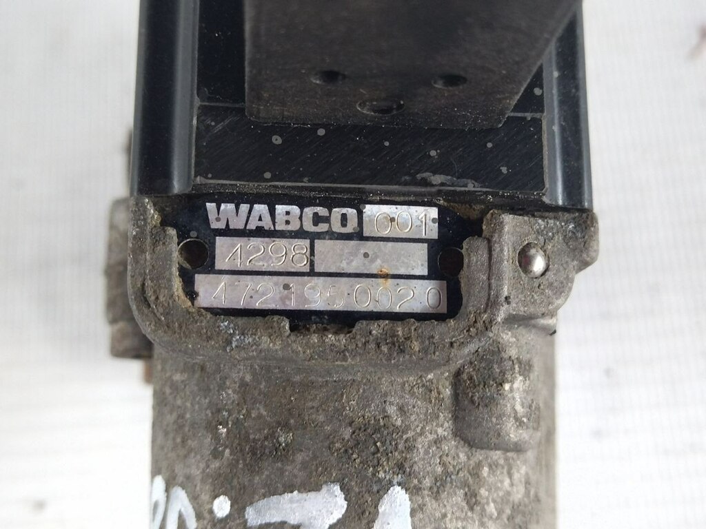 клапан системы abs б/у - 3